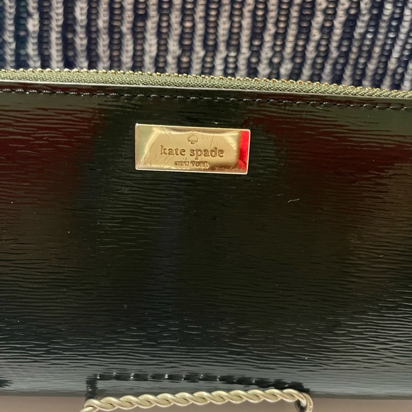 Kate Spade Bixby Place Neda Patent Leather Zip Around Wallet, Spruce Green - Picture 5 of 16